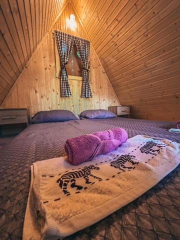 Glamping Krn Ξενοδοχείο Kobarid Εξωτερικό φωτογραφία