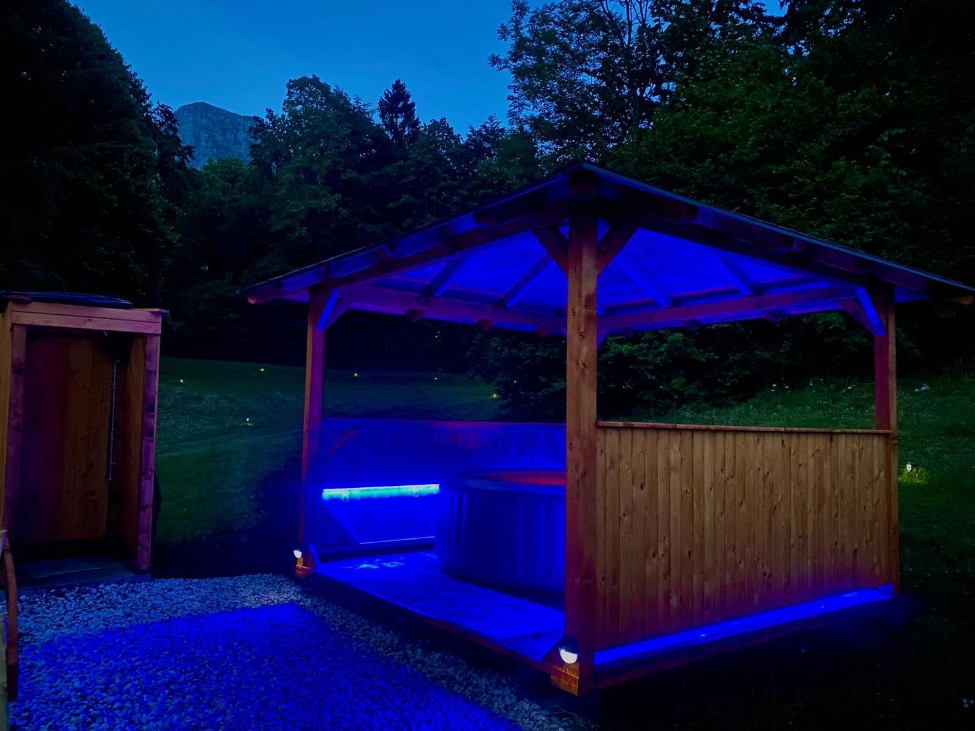 Glamping Krn Ξενοδοχείο Kobarid Εξωτερικό φωτογραφία